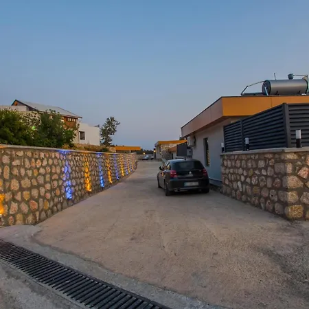 Esya 1 * Kaş
